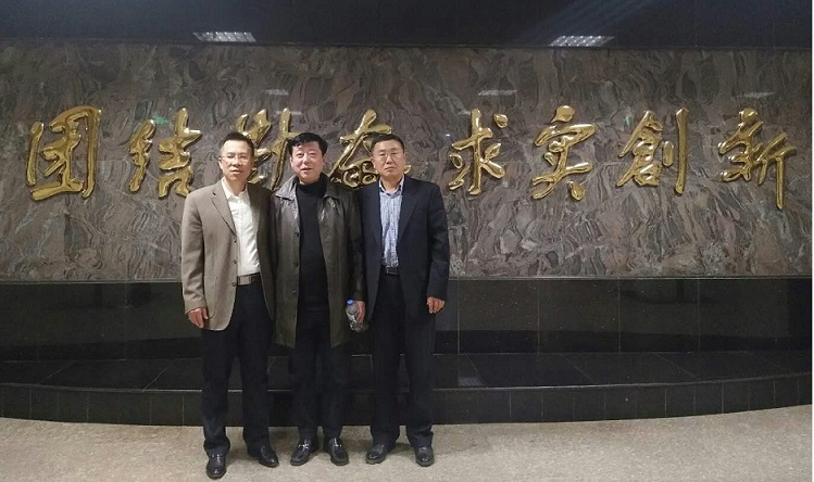b佟长辉律师受邀在吉林大学做让青春在职业生涯中熠熠生辉演讲/b