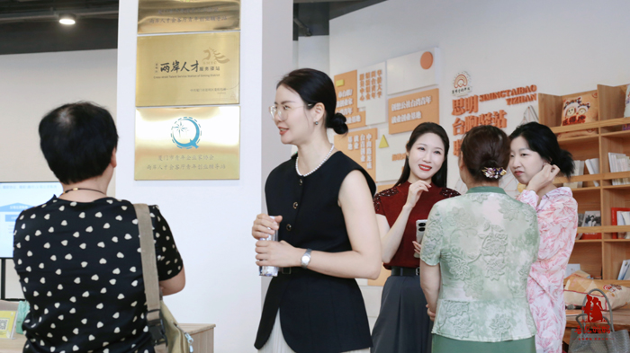 杨慧-厦门离婚抚养权纠纷律师照片展示