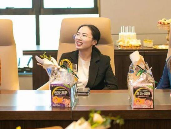 刘荣-呼和浩特交通轻微事故处理时间律师照片展示