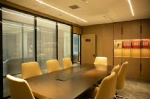 刘荣-呼和浩特交通轻微事故处理时间律师照片展示