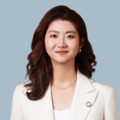 李琪-昆明债权债务专业律师照片展示