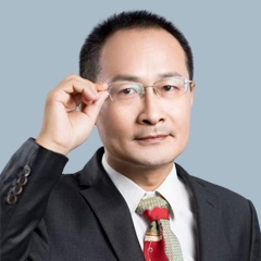 刘健华-深圳股权分红律师照片展示